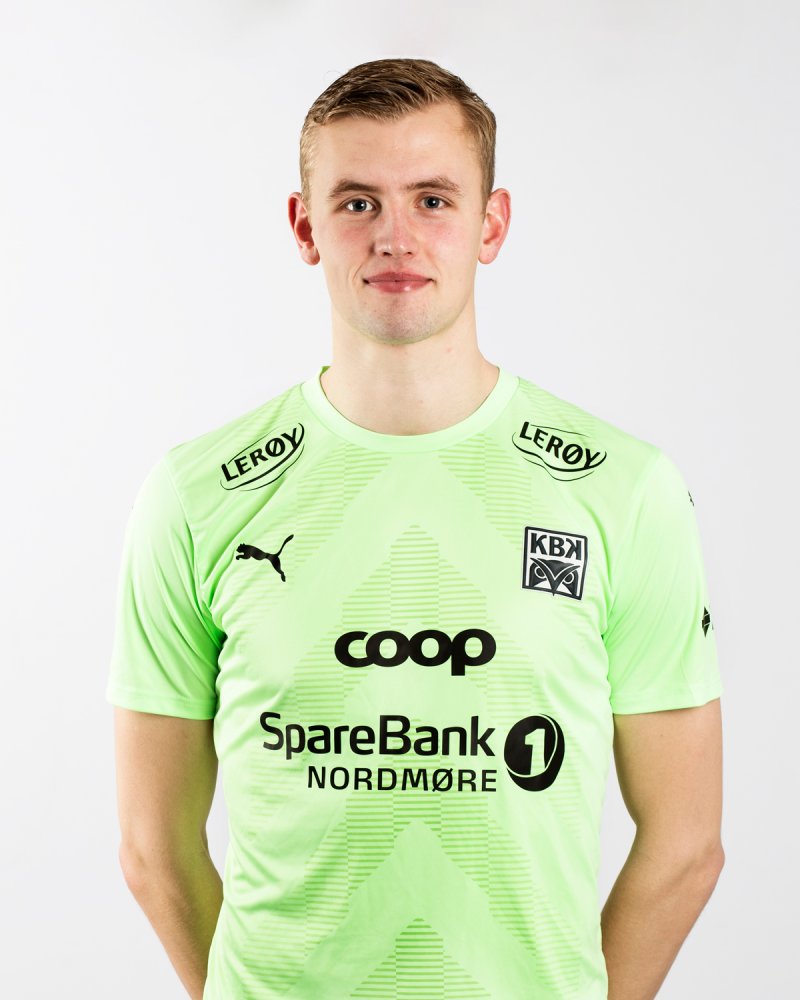 #12 Adrian Sæther